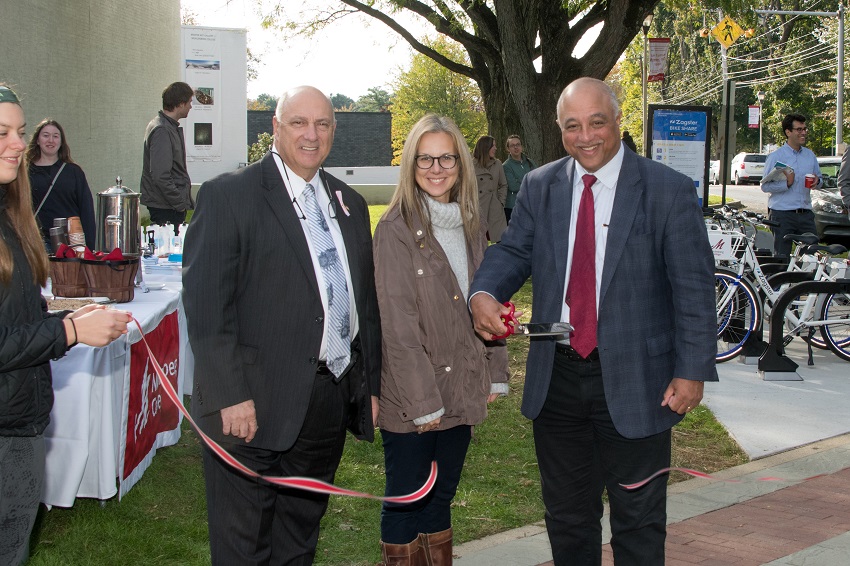 Zagster Ribbon Cutting